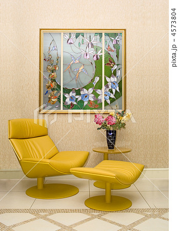 Modern interior with vitrage 4573804