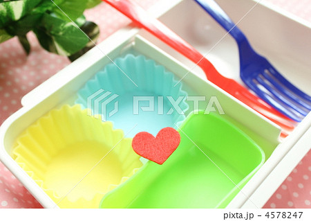 愛情込めてお弁当作り 4578247