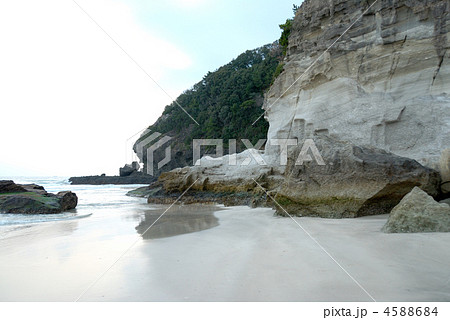 多々戸浜の崖 983 多々戸浜の崖 983 4588684