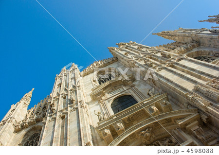 facade of cathedral of Milan, Italy 4598088