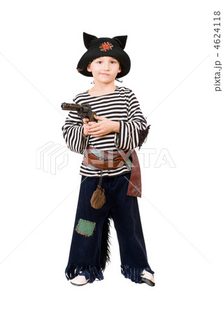 Boy with gun dressed as a pirate 4624118