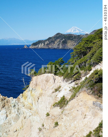 西伊豆海岸 黄金崎から富士山遥拝 西伊豆海岸 黄金崎から富士山遥拝 4630394
