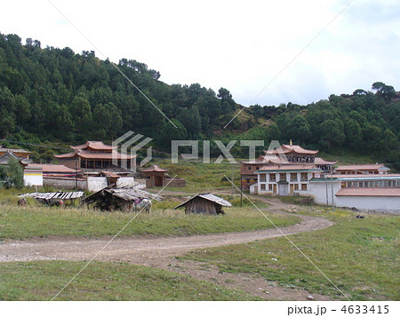 甘粛省郎木寺　セルティ・ゴンパ 4633415