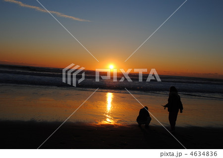 今年もよろしく。 今年もよろしく。 4634836