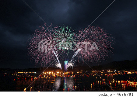 京都 宮津 燈籠流し 海上花火 京都 宮津 燈籠流し 海上花火 4636791