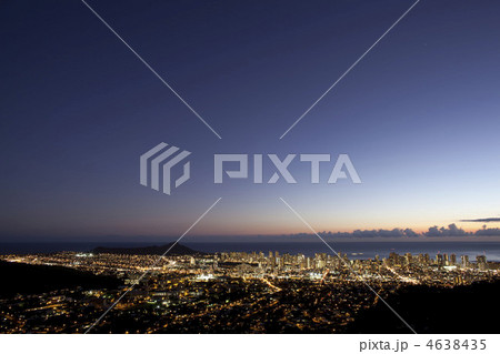 ワイキキの夜景 ワイキキの夜景 4638435
