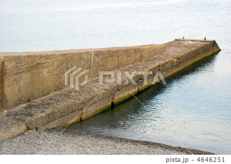 Breakwater 4646251