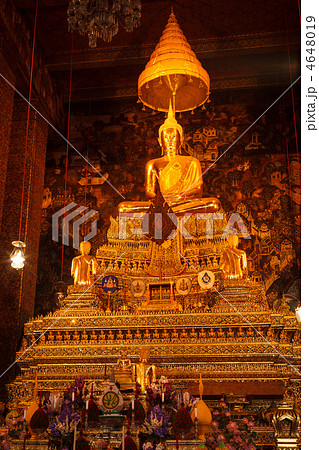 Sitting Buddha statue, Thailand Sitting Buddha statue, Thailand 4648019