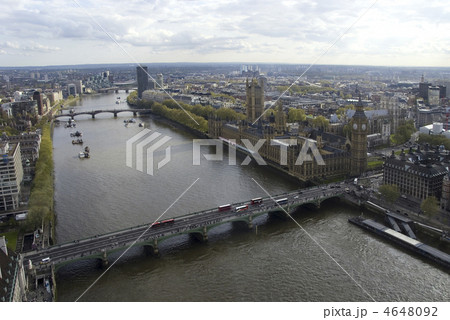 ロンドン・アイよりテムズ川と国会議事堂俯瞰 4648092