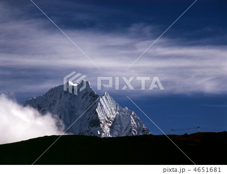 マッチェルモからタムセルク（6623m）　【ネパール】 4651681
