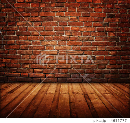 4655777