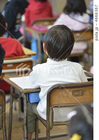 授業中 授業中 4666367