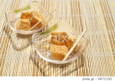 縁側でわらびもち 縁側でわらびもち 4672292