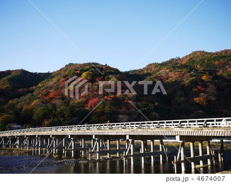 京都 嵐山 渡月橋 秋　桂川 4674007