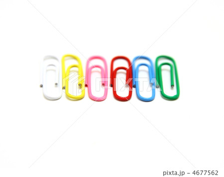 Color paper clips to background. Color paper clips to background. 4677562