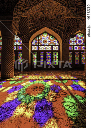 マスジェデ・ナスィーロル・モルク イラン マスジェデ・ナスィーロル・モルク イラン 4678330