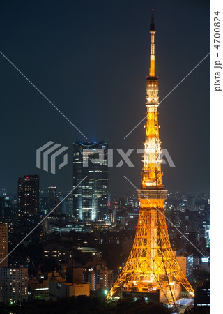 東京タワーと六本木ヒルズの夜景 東京タワーと六本木ヒルズの夜景 4700824