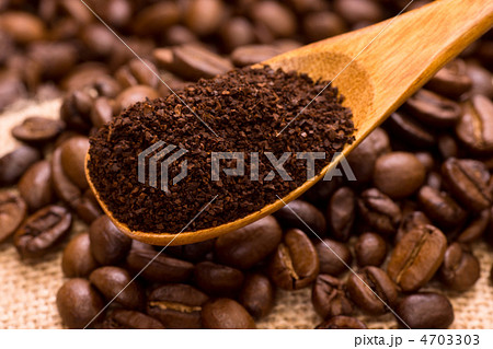 挽いたコーヒー豆 4703303