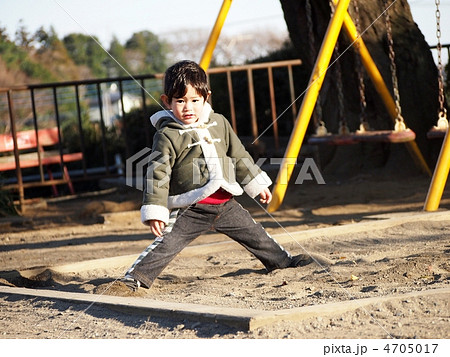 砂場 男の子 砂場 男の子 4705017