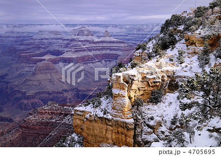 雪のグランドキャニオン 4705695