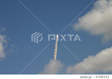 スペースシャトル打ち上げ 4706552