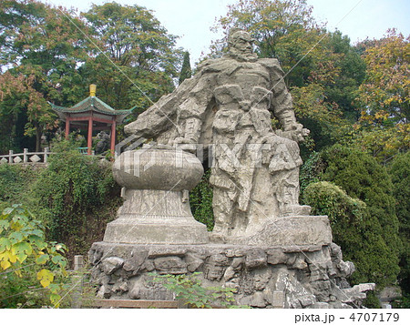 湖北省宜昌　三游洞　張飛擂鼓台 4707179