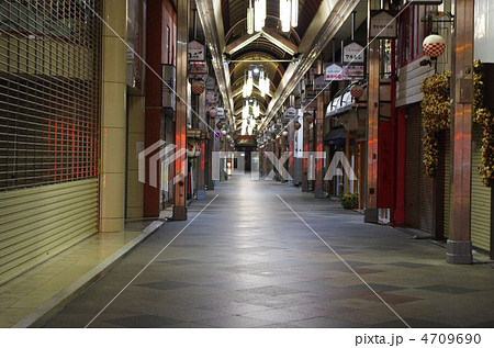 夜の京極通り 4709690