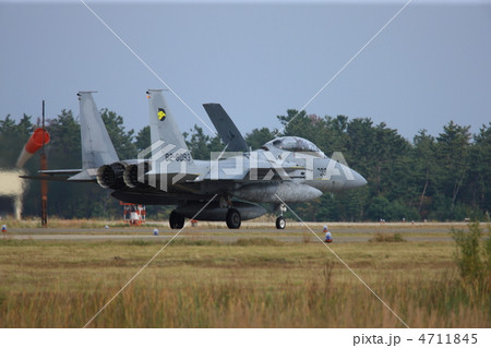 F15 F15 4711845