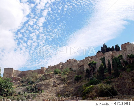 青空の下の城塞 4713991