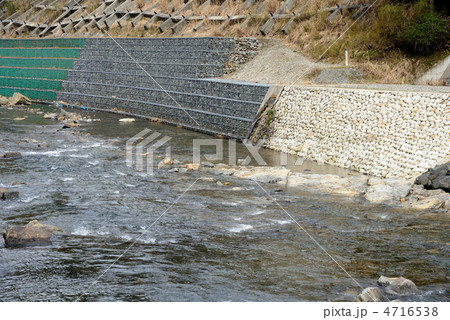 護岸工事 4716538