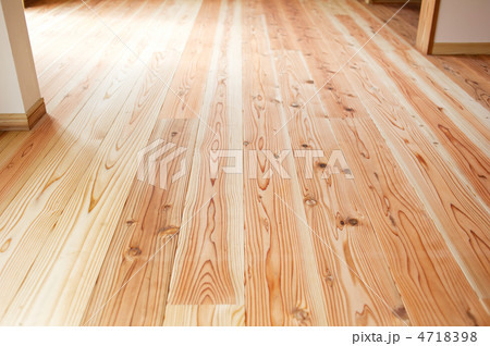フローリング 4718398