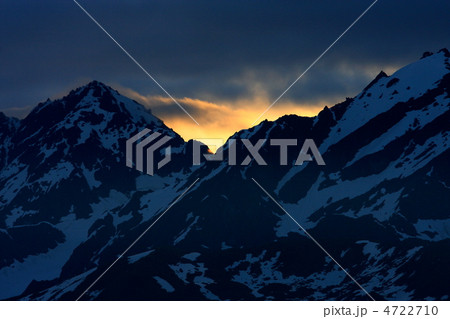 アラスカの夜明け 4722710