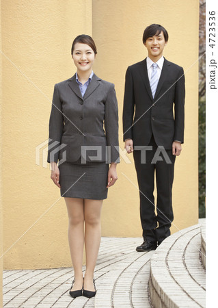 男女ビジネスマンのポートレート 4723536