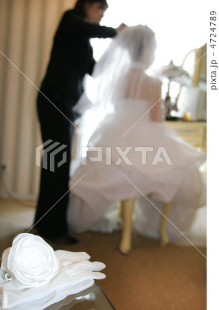 控室の花嫁 4724789