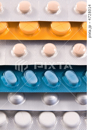 packs of pills 4728014