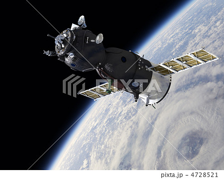 Spaceship on the orbit Spaceship on the orbit 4728521