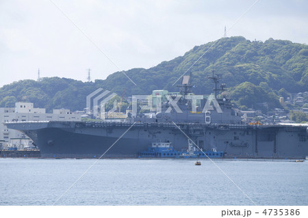 佐世保基地のボノム・リシャール 佐世保基地のボノム・リシャール 4735386