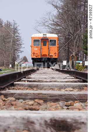 幸福駅の汽車 4736927