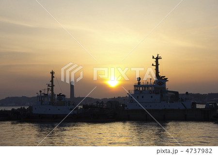 門司港の夕焼け 門司港の夕焼け 4737982