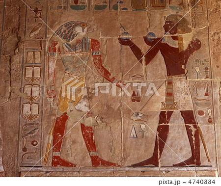 ハトシェプスト女王葬祭殿レリーフ太陽神ラー 4740884