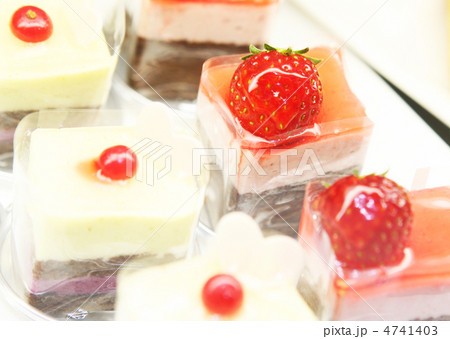フルーツケーキ 4741403