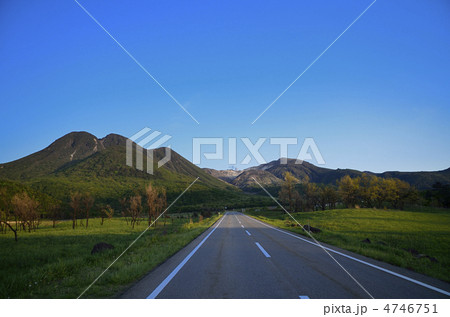 やまなみハイウェイとくじゅう連山 4746751