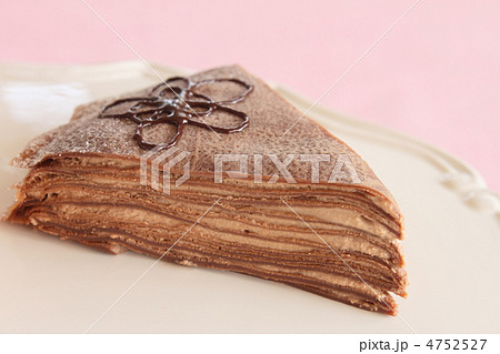 ミルクレープ　チョコ 4752527