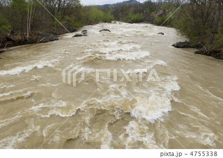 洪水 4755338