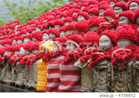 長谷寺の水子地蔵 4756852