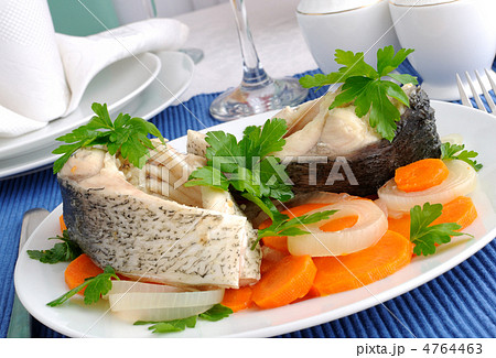 Boiled fish with vegetables Boiled fish with vegetables 4764463