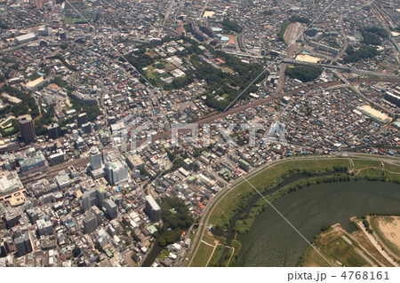 千葉県の松戸駅と江戸川上空 千葉県の松戸駅と江戸川上空 4768161