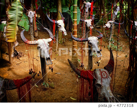 ritual  place 4772318
