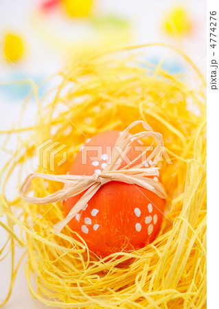 Colorful Easter egg 4774276