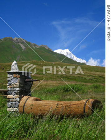Una bella giornata in Alpi Una bella giornata in Alpi 4779398